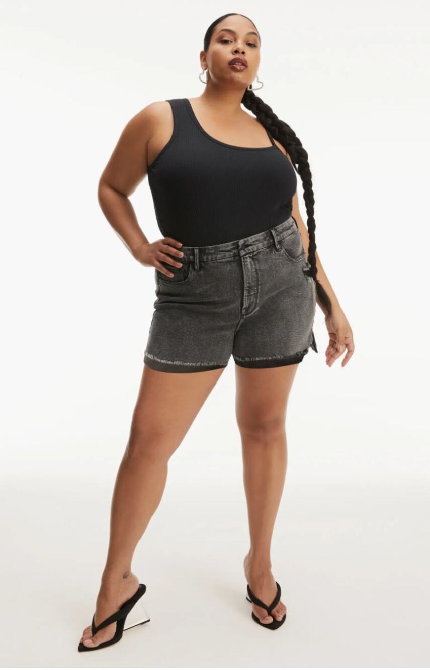 GOOD AMERICAN NWT Good Curve Short in Black227 // 18